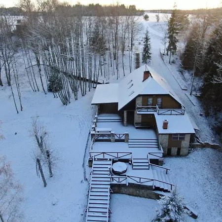Hétvégi ház Karkli Kandava